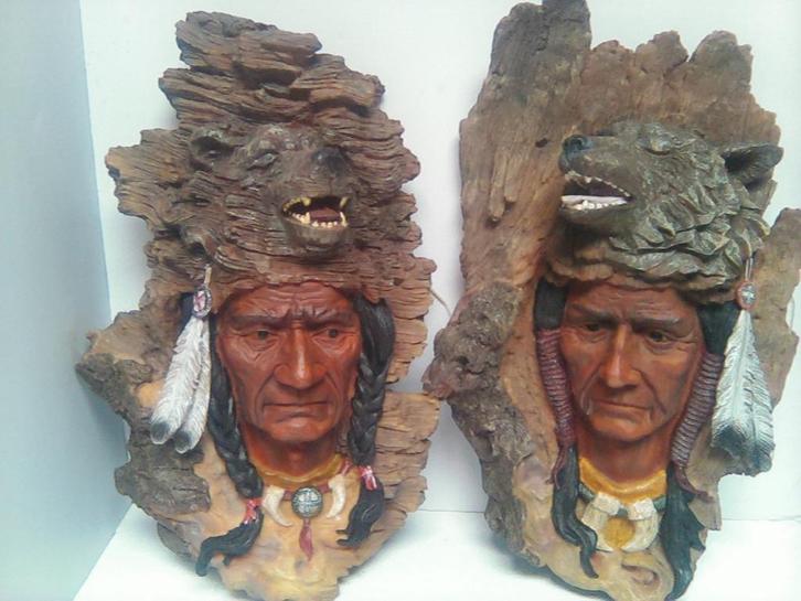 Indiaan figuren - met Grizzly beer mutsen - prijs per koppel, Antiek en Kunst, Kunst | Beelden en Houtsnijwerken, Ophalen
