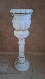 Zuil met kelk in witte marmer, Huis en Inrichting, Ophalen, Gebruikt