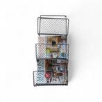 Porte-revues Mural Vintage – Métal Grillagé (3 Compartiments, Maison & Meubles, Enlèvement