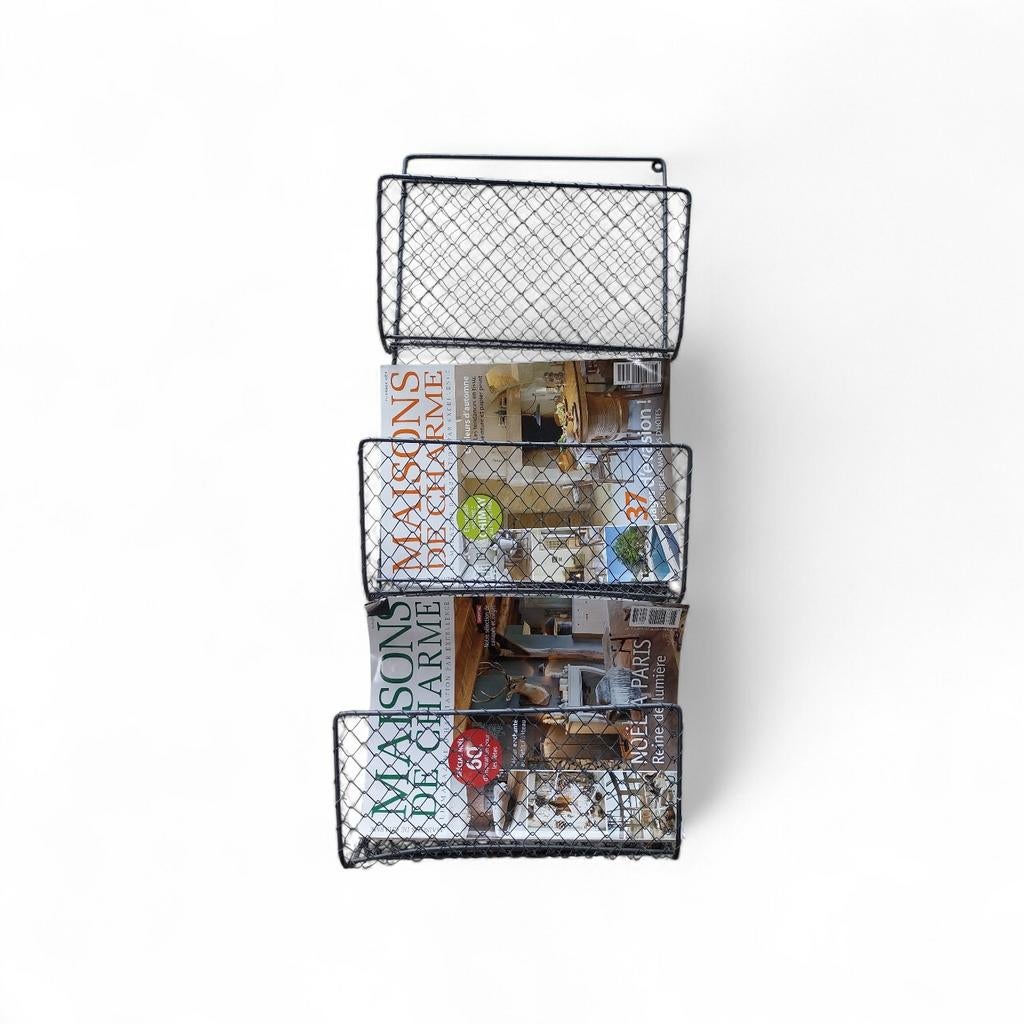 Porte-revues Mural Vintage – Métal Grillagé (3 Compartiments, Maison & Meubles, Accessoires pour la Maison | Porte-journaux & Porte-revues