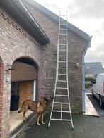 Aluminium ladder 2x 12 treden, Ophalen, Zo goed als nieuw