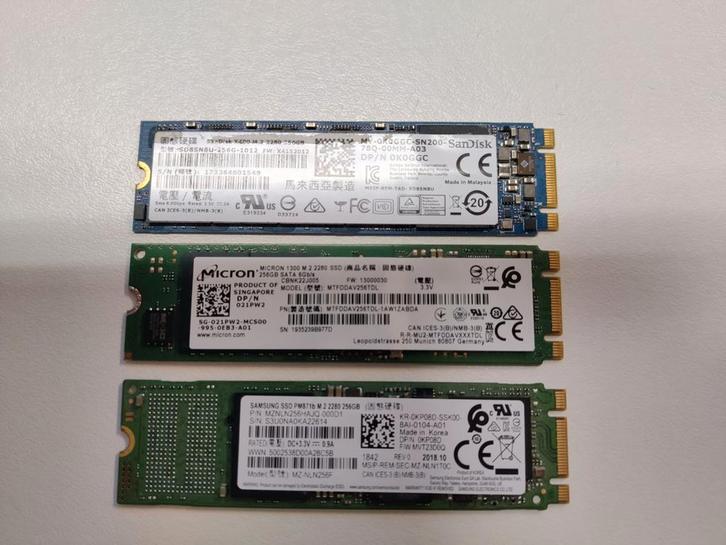 256GB SATA M.2 schijfjes, Computers en Software, Harde schijven, Gebruikt, Laptop, Intern, SSD, SATA, Ophalen