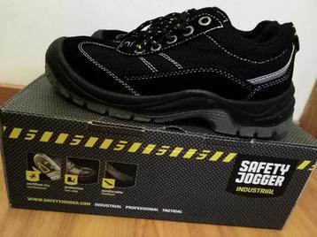 nouvelles chaussures de sécurité pointure 39