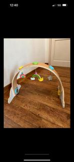 Howa speelboog baby hout activity gym Nieuwstaat, Kinderen en Baby's, Ophalen