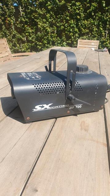 Rookmachine 700 Watt beschikbaar voor biedingen