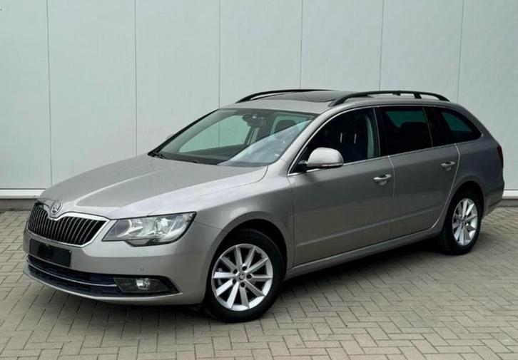 Skoda Superb 1.6 TDI 2014 Panorama dak + Memory seats, Auto's, Skoda, Particulier, Superb, ABS, Airbags, Airconditioning, Alarm