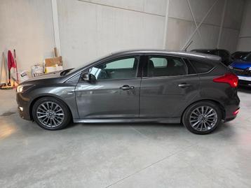 Ford Focus Focus 1.0 EcoBoost Start-Stop-System ST-Line beschikbaar voor biedingen