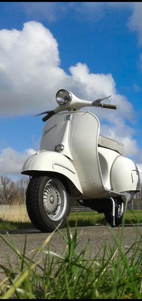 Vespa GS 160 mk1 '62 klepje totaal gerestaureerd NL, Motoren, Motoren | Oldtimers, Ophalen