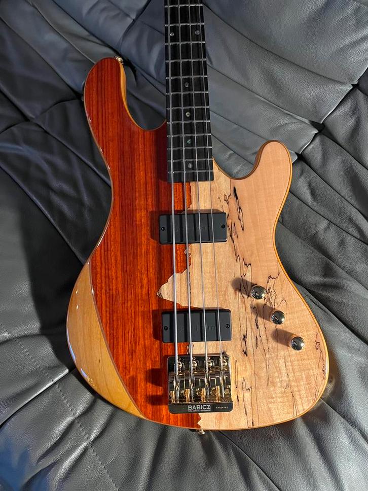 Splinternieuwe Cort Rithimic 4 Jef Berlin, Musique & Instruments, Instruments à corde | Guitares | Basses, Neuf, Envoi