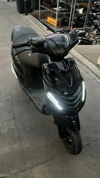Piaggio zip 70cc 2 takt, Vélos & Vélomoteurs, Scooters | Piaggio, Neuf, Zip, 70 cm³, Classe B (45 km/h)