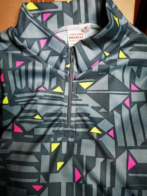 Confezioni Rogelli vintage fiets shirt nooit gedragen maat M, Fietsen en Brommers, Fietsaccessoires | Fietskleding, Nieuw, Dames