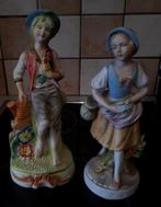 Couple en biscuit ou plâtre, Collections, Statues & Figurines, Comme neuf, Enlèvement ou Envoi