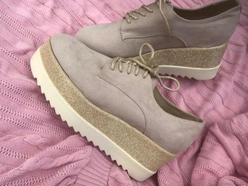 Plateau schoenen beige/goud glitter maat 38, ZGAN, Bel&Bo, Kleding | Dames, Schoenen, Zo goed als nieuw, Overige typen, Beige
