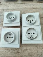Niko stopcontacten, Doe-het-zelf en Bouw, Ophalen of Verzenden, Zo goed als nieuw
