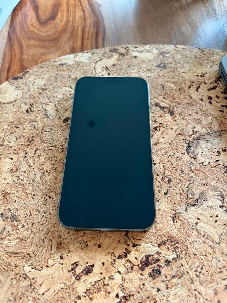 iPhone 13 Pro - Spacegrijs (67% Batterijcapaciteit), Telecommunicatie, Mobiele telefoons | Apple iPhone, Gebruikt, 256 GB, Zonder abonnement