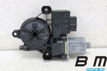 Raammotor linksachter VW Taigo 5Q0959407D beschikbaar voor biedingen