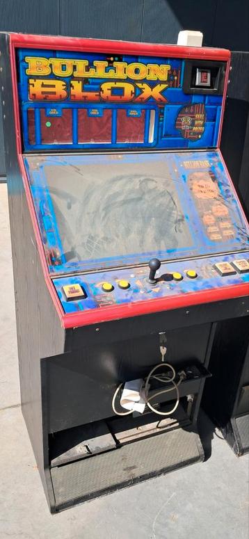 4 arcade/gokkasten €150 beschikbaar voor biedingen