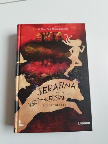 Boek Serafina en de Kronkelstaf