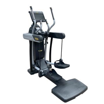 Technogym vario 1000 unity, crosstrainer beschikbaar voor biedingen