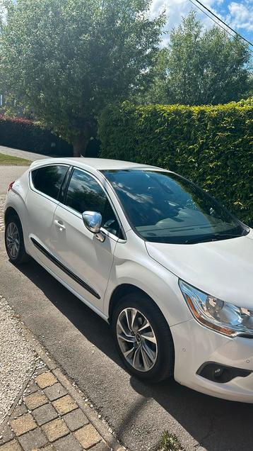 Citroën DS4 te koop!  beschikbaar voor biedingen