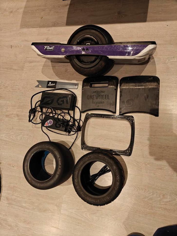 Onewheel GT VESC, Vélos & Vélomoteurs, Trottinettes, Comme neuf, Enlèvement ou Envoi
