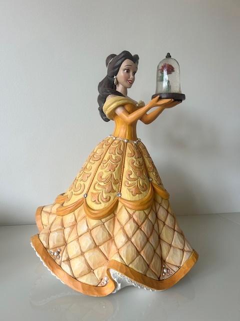 Disney Traditions: Belle - A rare rose, Verzamelen, Disney, Nieuw, Beeldje of Figuurtje, Assepoester of Belle, Ophalen