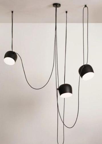 3 x FLOS AIM noir  beschikbaar voor biedingen