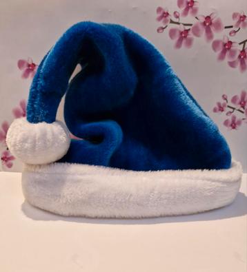 💙 Bonnet de Père Noël bleu  disponible aux enchères