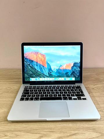 Laptop Macbook Pro beschikbaar voor biedingen