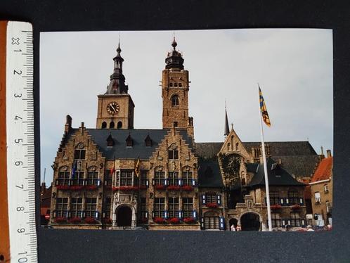 Foto Diksmuide Markt  1987, Verzamelen, Foto's en Prenten, Gebruikt, Foto, Gebouw, 1980 tot heden, Ophalen of Verzenden