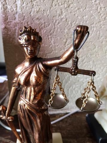 Antiek beeldje van Thermis beschikbaar voor biedingen