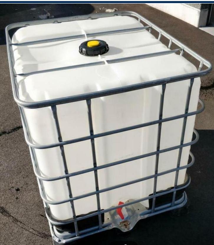 Conteneur IBC 1000L
Il s'agit d'un volume intermédiaire, Jardin & Terrasse, Barils de pluie, Comme neuf, Enlèvement ou Envoi
