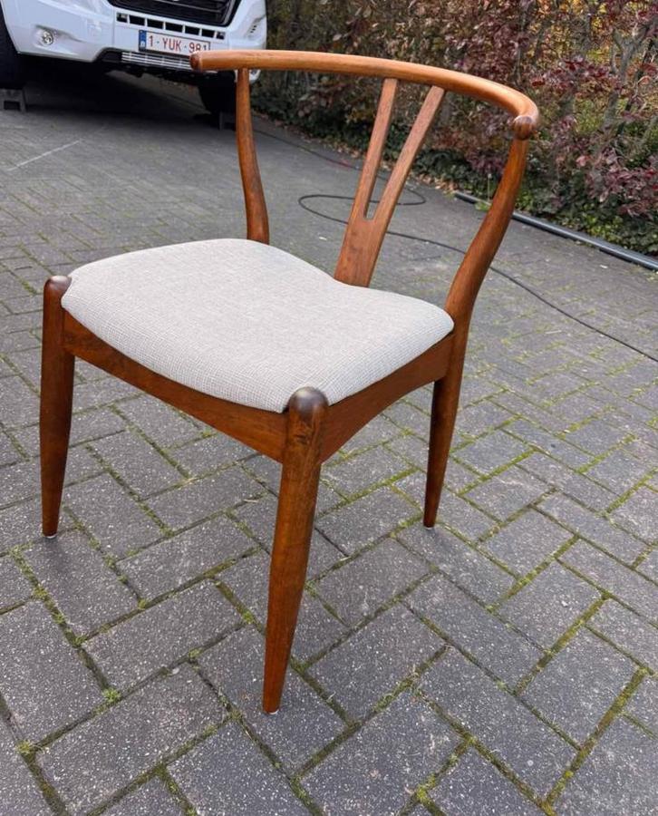 4 design stoelen, Huis en Inrichting, Stoelen, Zo goed als nieuw, Hout, Ophalen