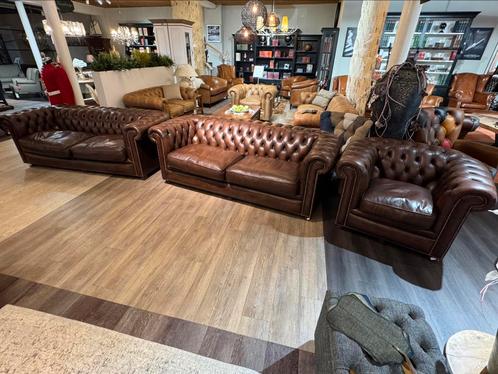 Originele chesterfield bankstel 2 x 3 zits + fauteuil bruin, Huis en Inrichting, Zetels | Zetels, Ophalen of Verzenden
