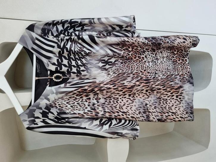 Kleedje Rinascimento maat small, Kleding | Dames, Jurken, Zo goed als nieuw, Maat 36 (S), Zwart, Boven de knie, Ophalen of Verzenden