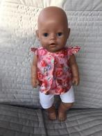56. Babyborn: Nieuw mouwloos bloesje met wit broekje, Ophalen of Verzenden, Nieuw, Babypop