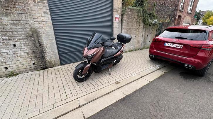 XMAX 300 yamaha, Fietsen en Brommers, Scooters | Overige merken, Zo goed als nieuw, Ophalen