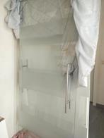 2 glazen deuren, Enlèvement