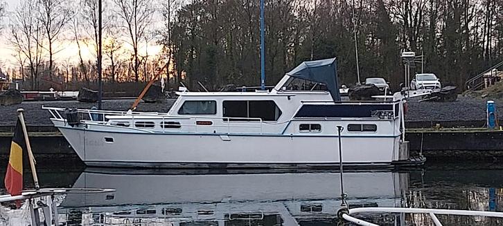 Bateaux a vendre, Watersport en Boten, Motorboten en Motorjachten, Gebruikt, Staal, 12 meter of meer, Diesel, 50 pk of meer, Ophalen