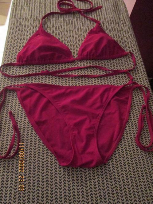 Bikini complet rouge (2 pièces) Taille : L, Kleding | Dames, Badmode en Zwemkleding, Zo goed als nieuw, Bikini, Rood, Ophalen of Verzenden