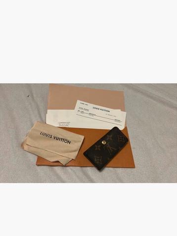 Louis vuitton key holder  beschikbaar voor biedingen