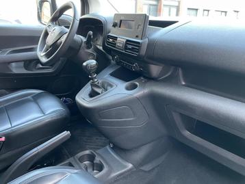 Opel Combo 1.5D Bj 2022 132000km 1ste eigenaar airco beschikbaar voor biedingen