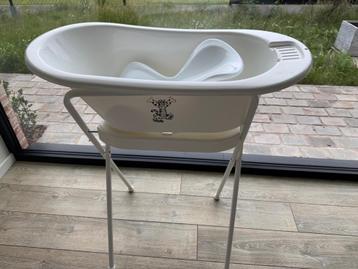 Kinderbadje  beschikbaar voor biedingen