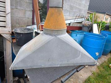 Chapeau de cheminée  beschikbaar voor biedingen