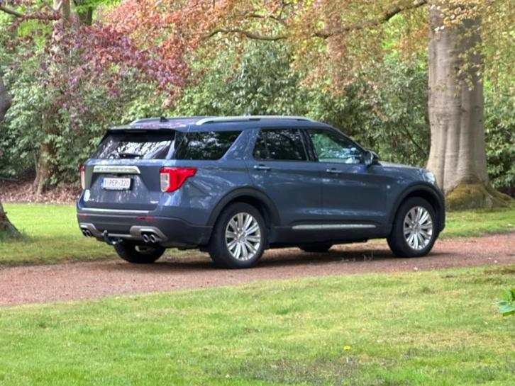 auto Ford Explorer, Autos, Ford, Particulier, Explorer, 4x4, ABS, Caméra de recul, Régulateur de distance, Airbags, Air conditionné