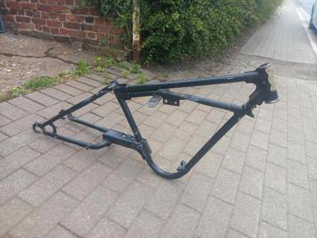 Terrot oud motorframe beschikbaar voor biedingen