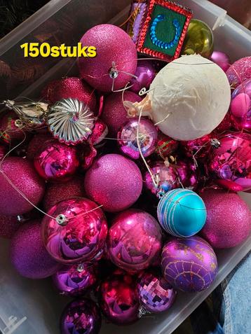 Groot lot kerstversiering  beschikbaar voor biedingen