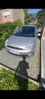 Ford fiesta 1.6 100ch, Auto's, Ford, Voorwielaandrijving, Elektrische ramen, Zwart, Particulier