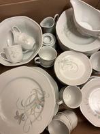 Servies Porcelaine de Sologne, Ophalen, Zo goed als nieuw, Overige stijlen, Porselein