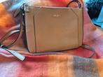 Guess cross body bag, Handtassen en Accessoires, Tassen | Damestassen, Ophalen, Zo goed als nieuw